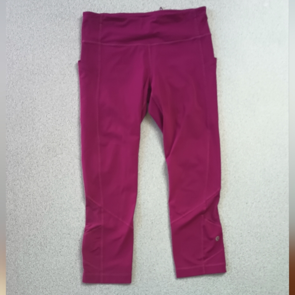 Lululemon 3/4 Length Pink Leggings